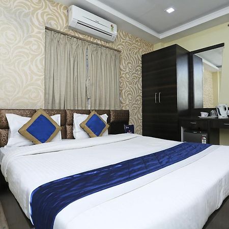 Oyo 7790 Hotel Royal Height Kolkata Ngoại thất bức ảnh